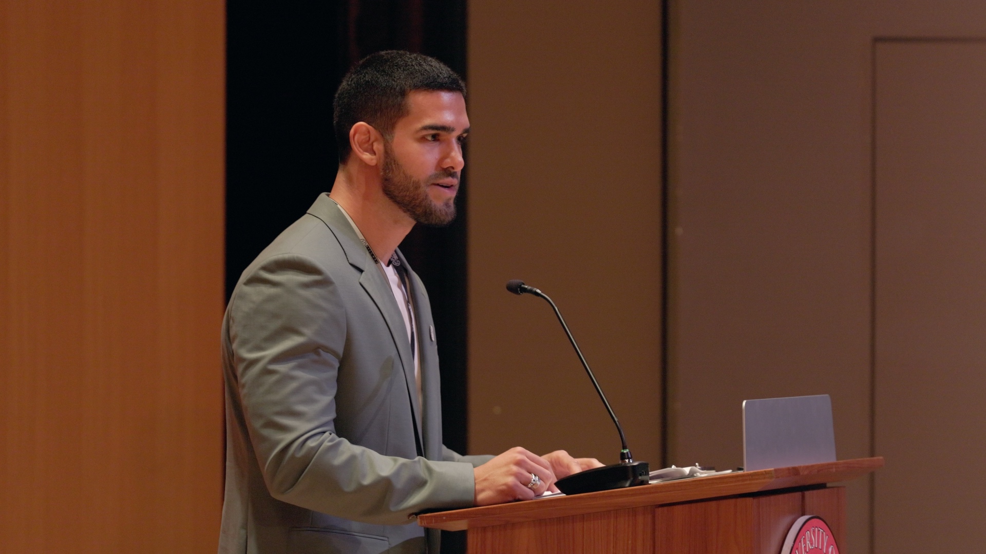 Alex Velasco delivering the keynote speech at the UTRGV Ring Ceremony 2025